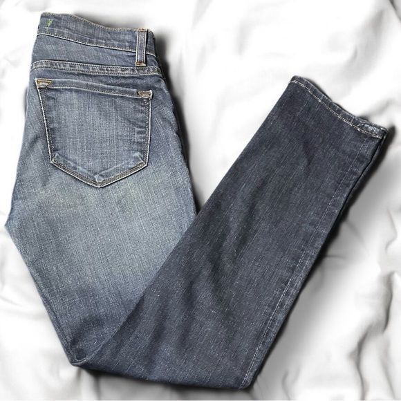 065 J BRAND | USA Dark Blue Heritage Mid Rise Skinny Flare Martini Jeans (Sz 25) - Picture 4 of 15